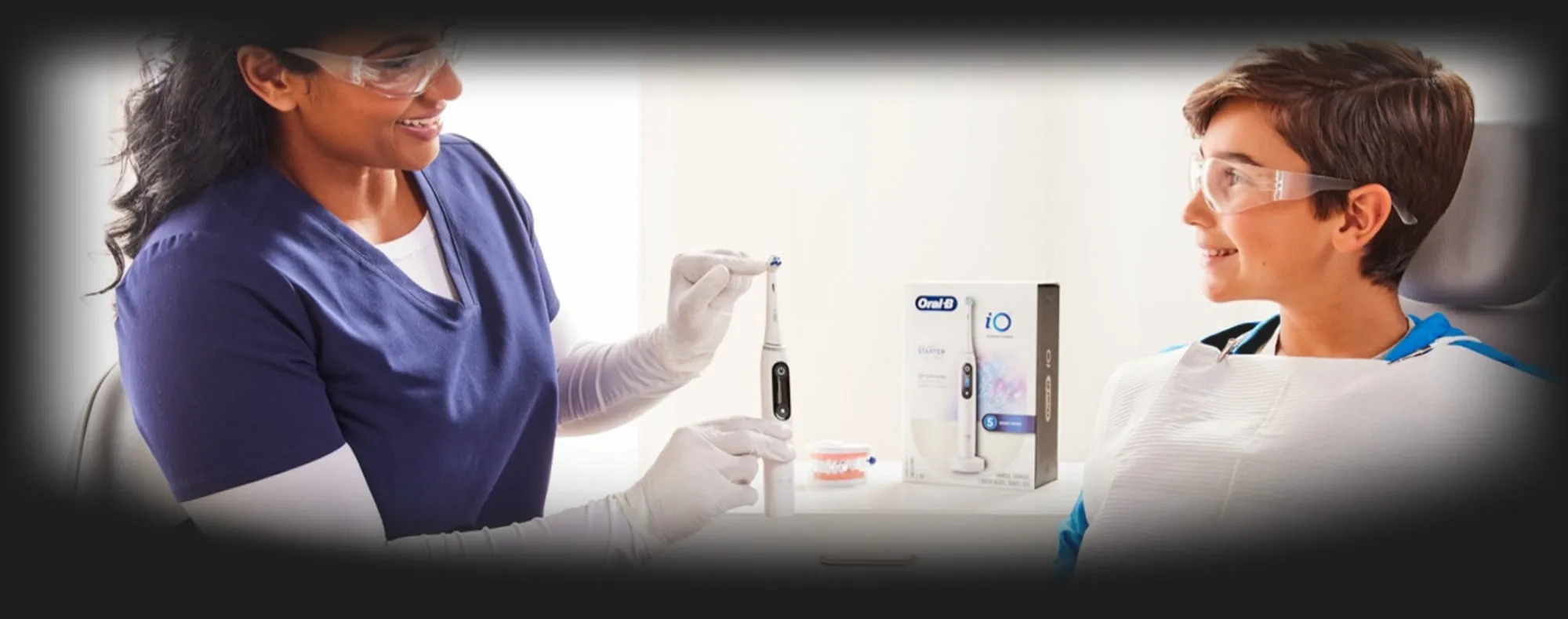 Зубна електрощітка BRAUN Oral-B iO Series 3 (Black)