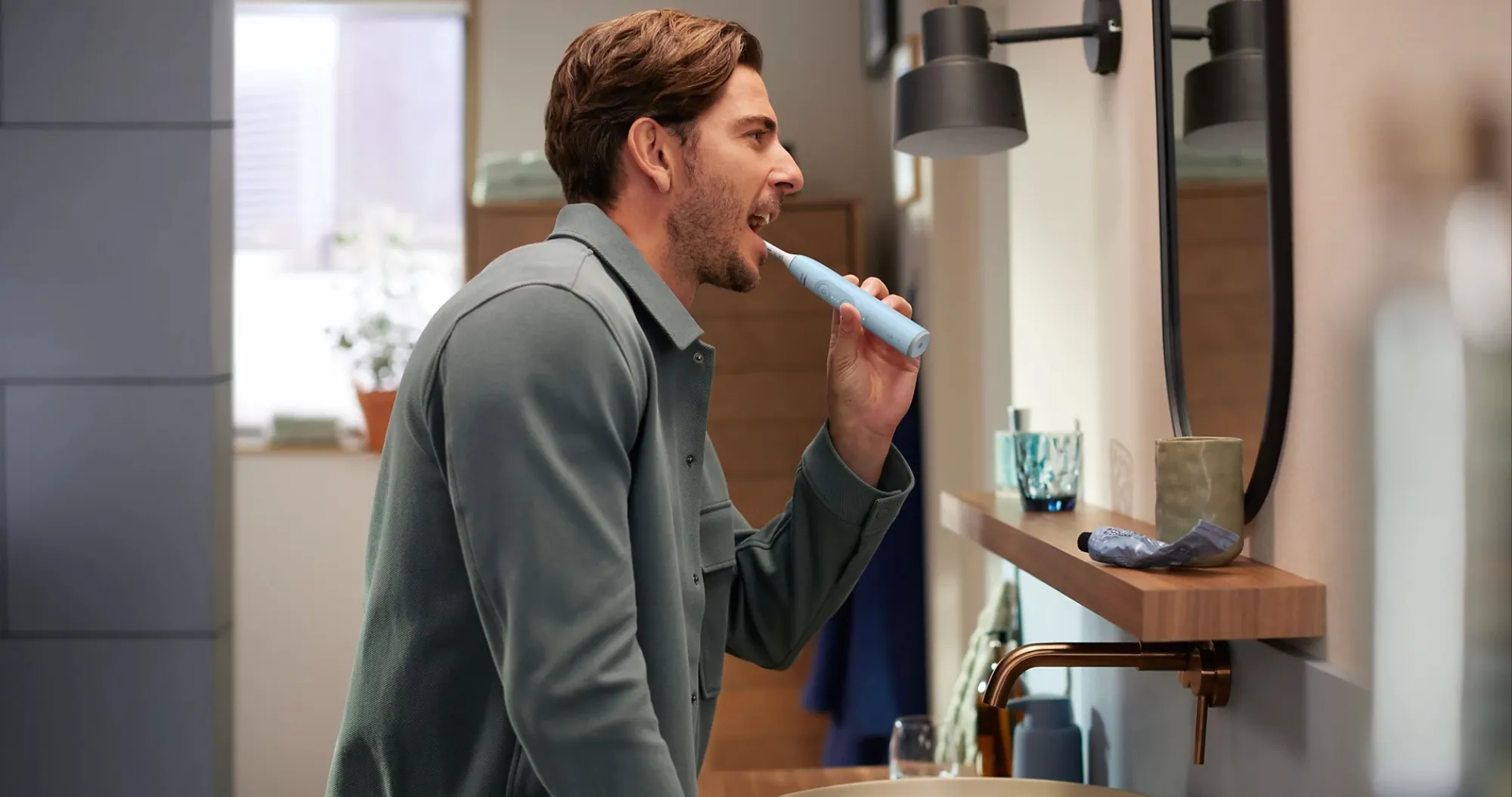 Зубна електрощітка Philips Sonicare Series 6100 (Blue) (HX7406/01)