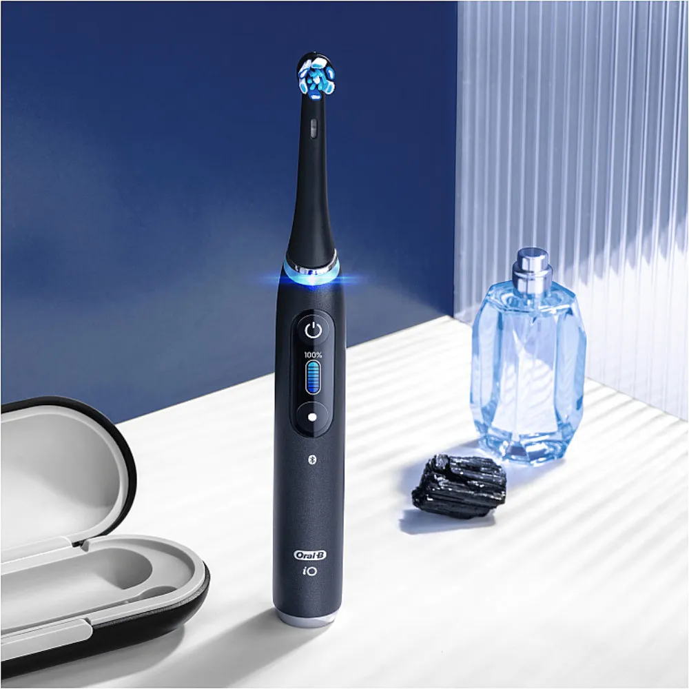 Насадка для зубної щітки Braun Oral-B iO RB CBF-4 Ultimate Clean (Black) — фото 6